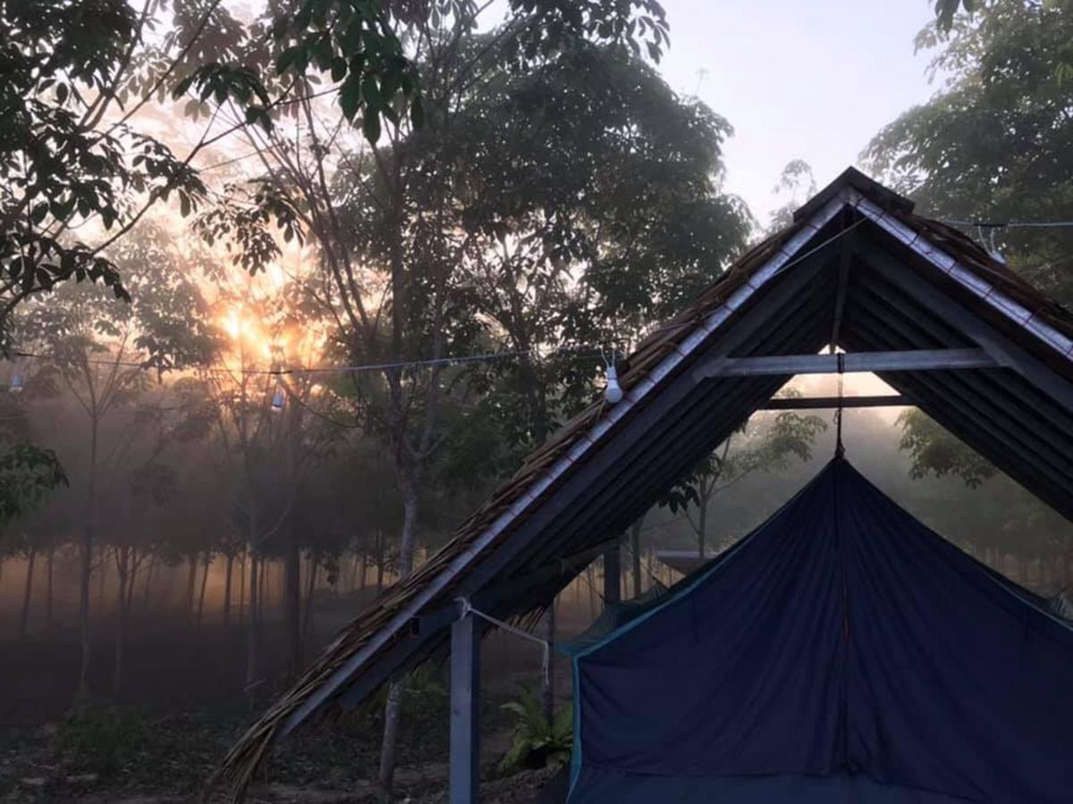 Por Sampao Camp&Resort Ban Pha Saeng Lang Eksteriør billede